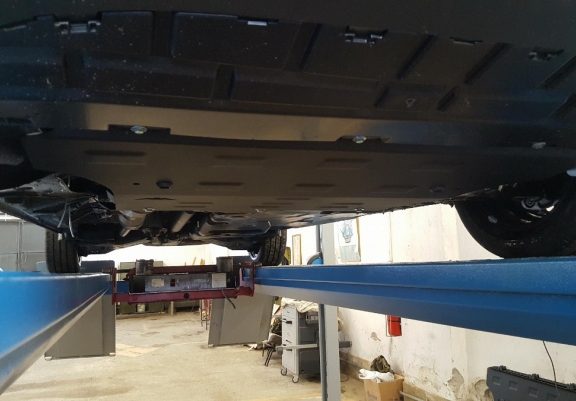 Cubre carter metalico Mercedes Vito W447 - 2.2 D