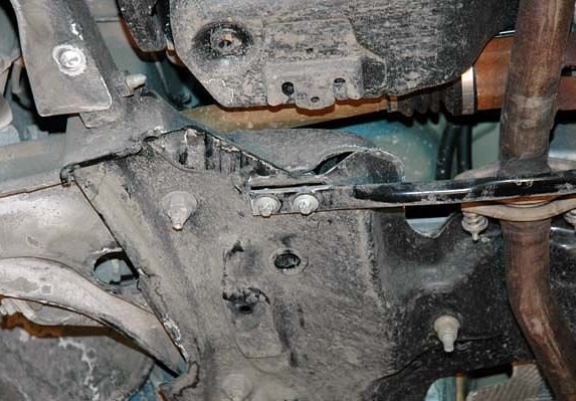 Cubre carter metalico Peugeot 207