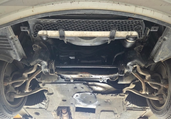 Cubre carter metalico BMW Serie 5 E60/E61 - parachoques delantero estandar