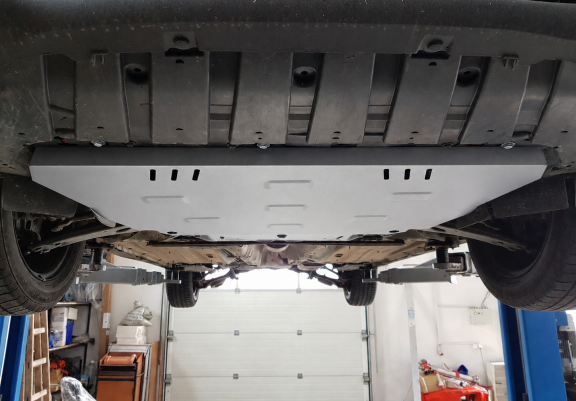 Cubre carter de aluminio Ford Focus