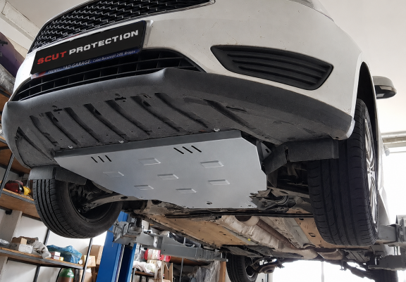 Cubre carter de aluminio Ford Focus