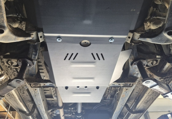 Protector de la caja de cambios Toyota Hilux Revo