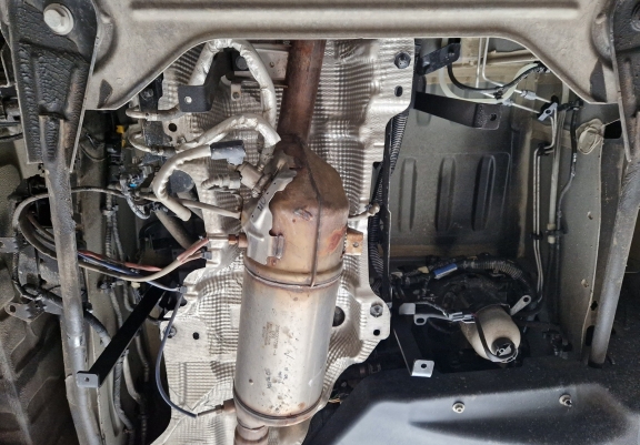 Protector del catalizador/cat lock Renault Trafic