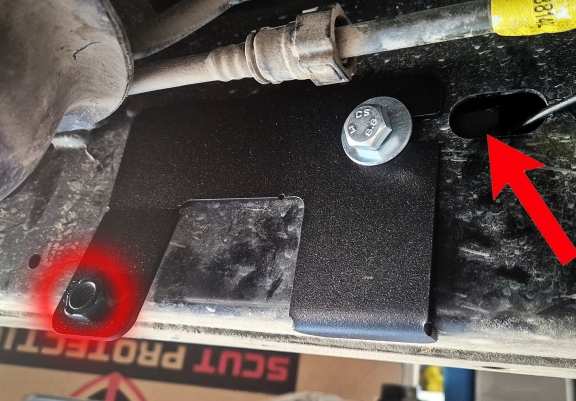 Protector del deposito de combustible KGM Musso